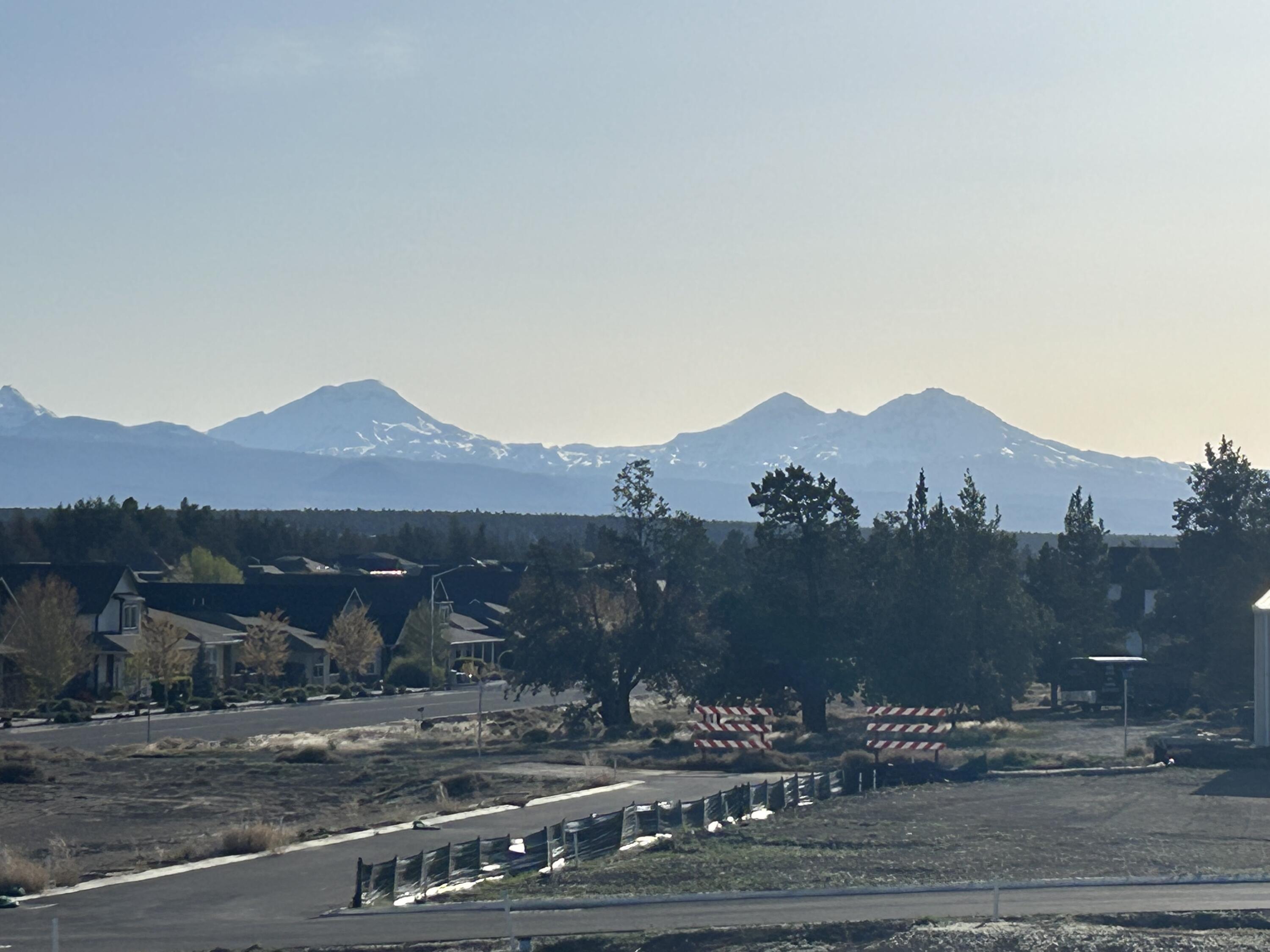 3910 Southwest 39th Street, Unit LOT 40 Redmond, OR 97756 - Photo 4 of 26 Mtn views from front porch