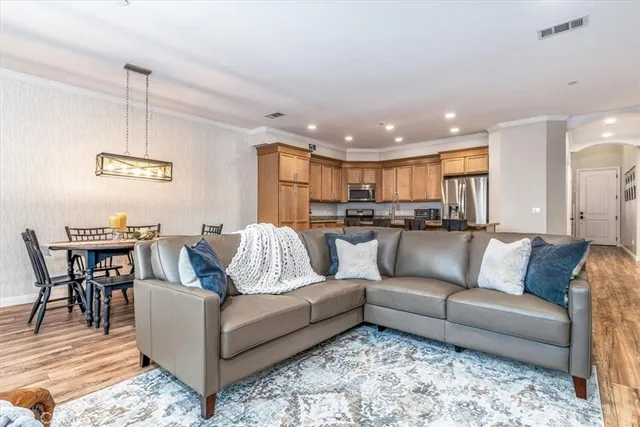 $638,000 | 53 8th Street, Templeton, CA 93465