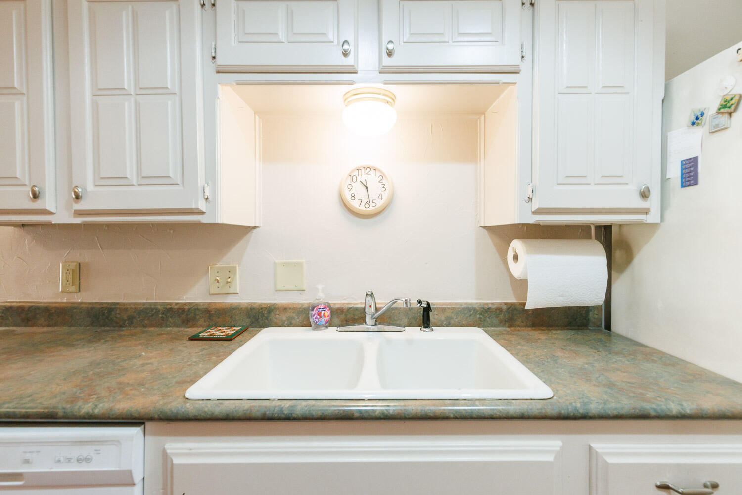 5728 92nd Street Lubbock, TX 79424 - Photo 18 of 40 a bathroom with a sink and a mirror