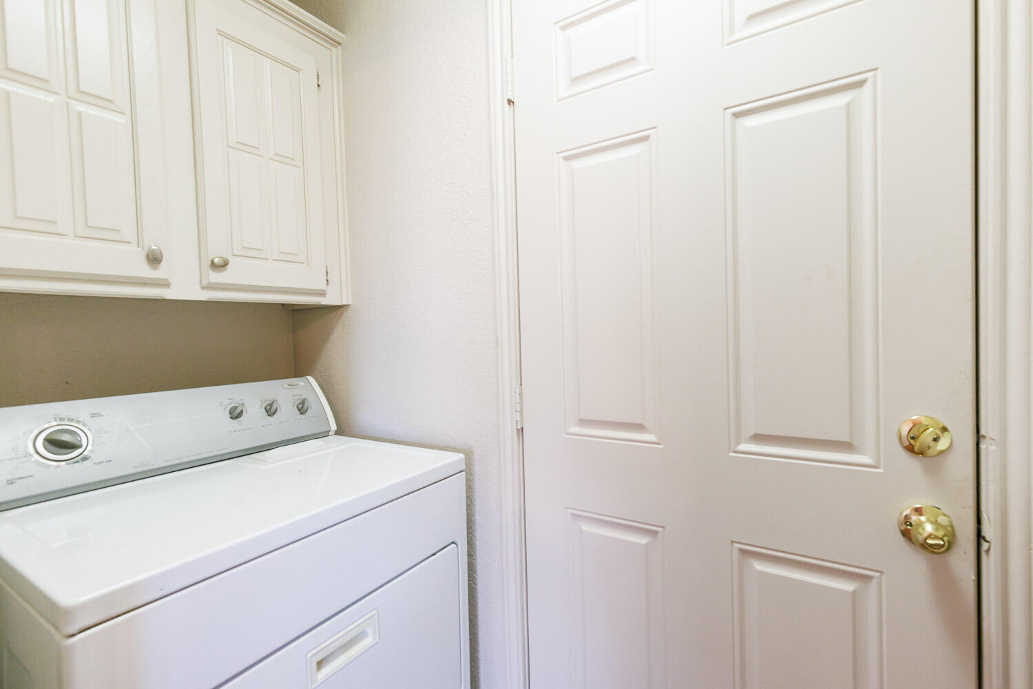 5728 92nd Street Lubbock, TX 79424 - Photo 31 of 40 a view of washer and dryer