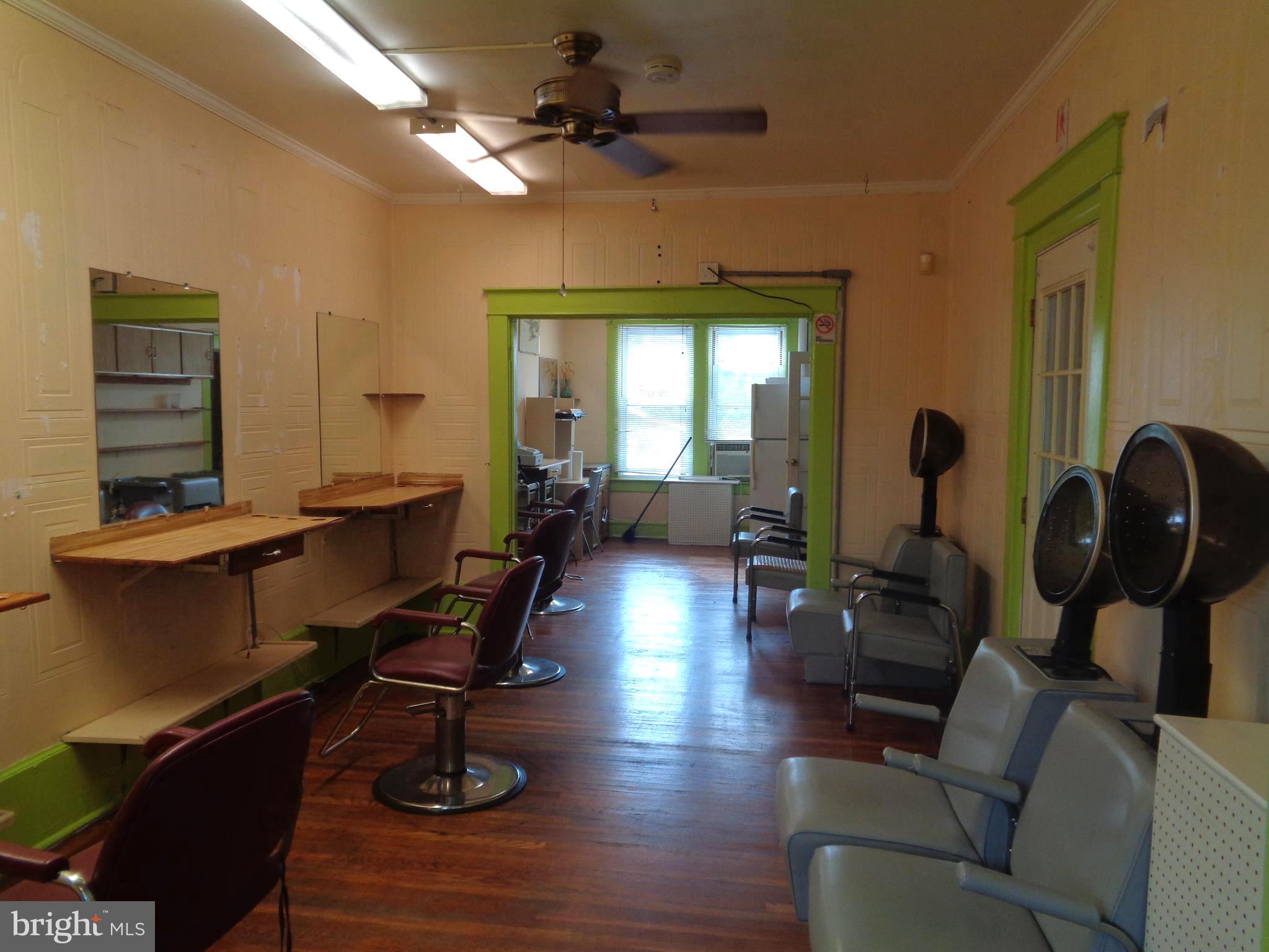 6927 Harford Road Baltimore, MD 21234 - Photo 3 of 20 First Floor Hair Salon