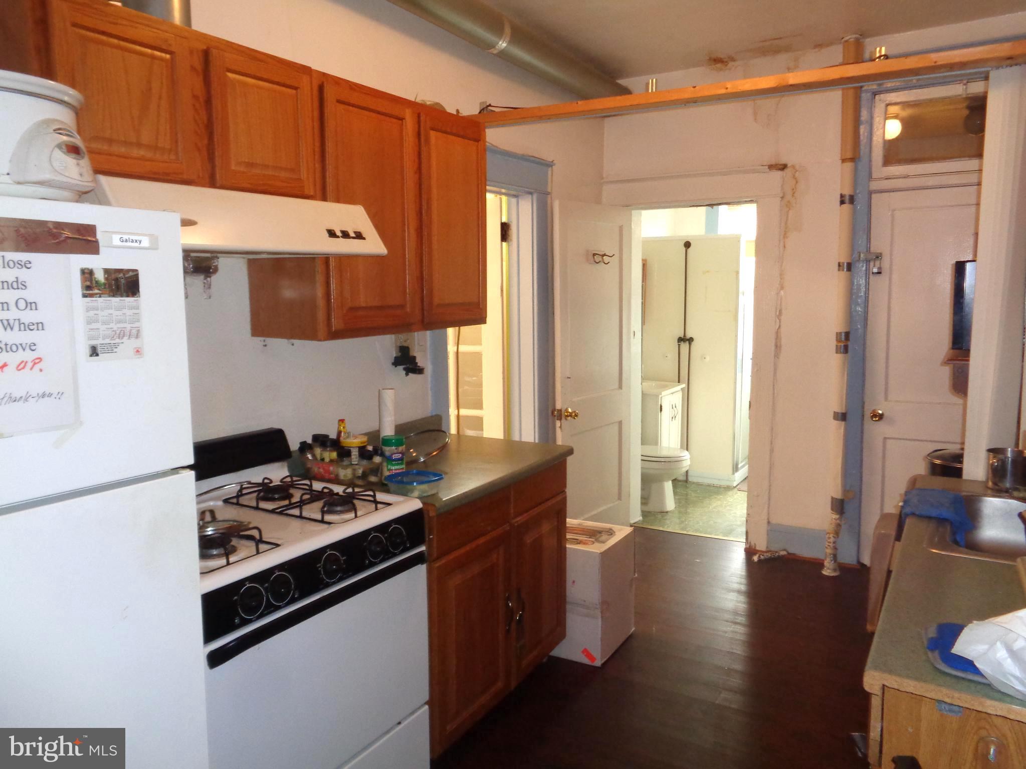 6927 Harford Road Baltimore, MD 21234 - Photo 9 of 20 First Floor Kitchen
