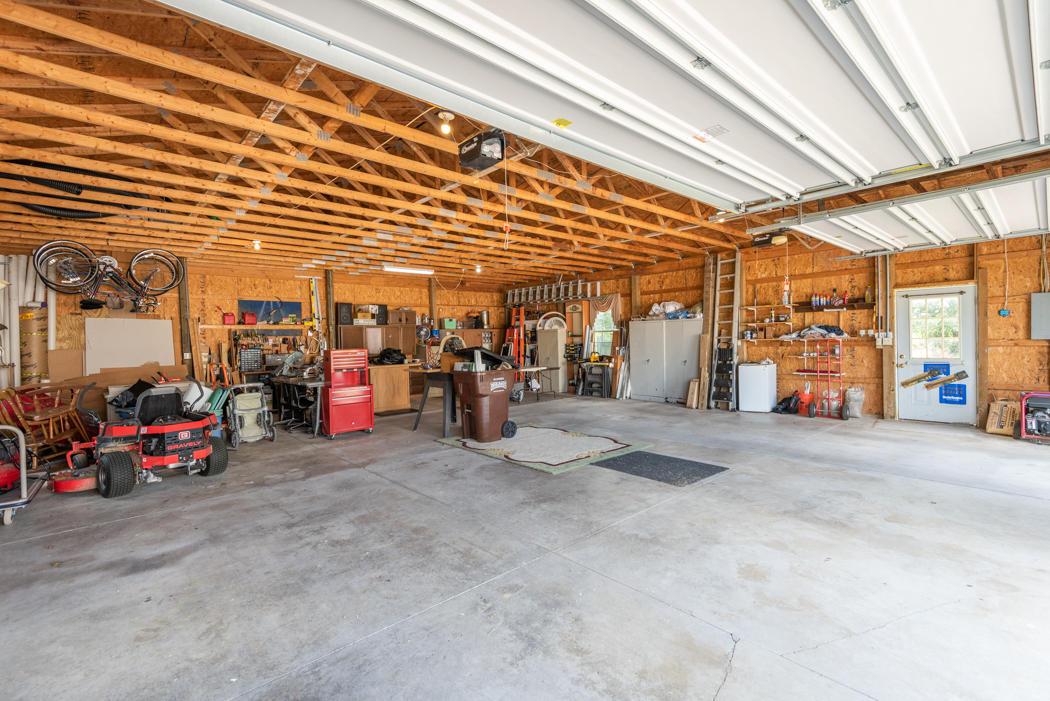 4190 Russell Road Ostrander, OH 43061 - Photo 27 of 51 Gallery Image 27