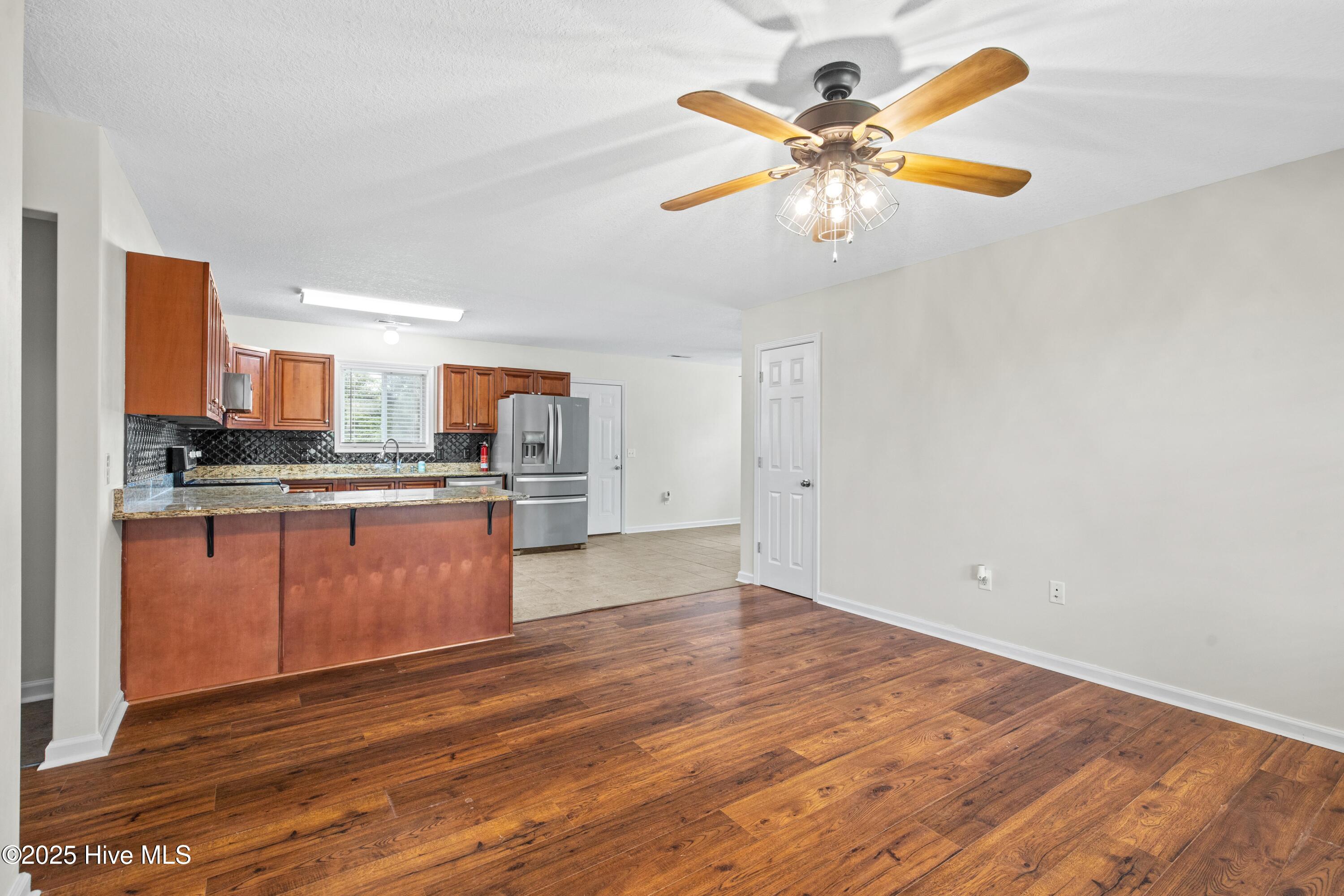 1192 Pony Farm Road Jacksonville, NC 28540 - Photo 4 of 31 4