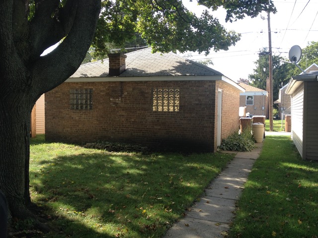 2252 Forest Avenue North Riverside, IL 60546 - Photo 14 of 15