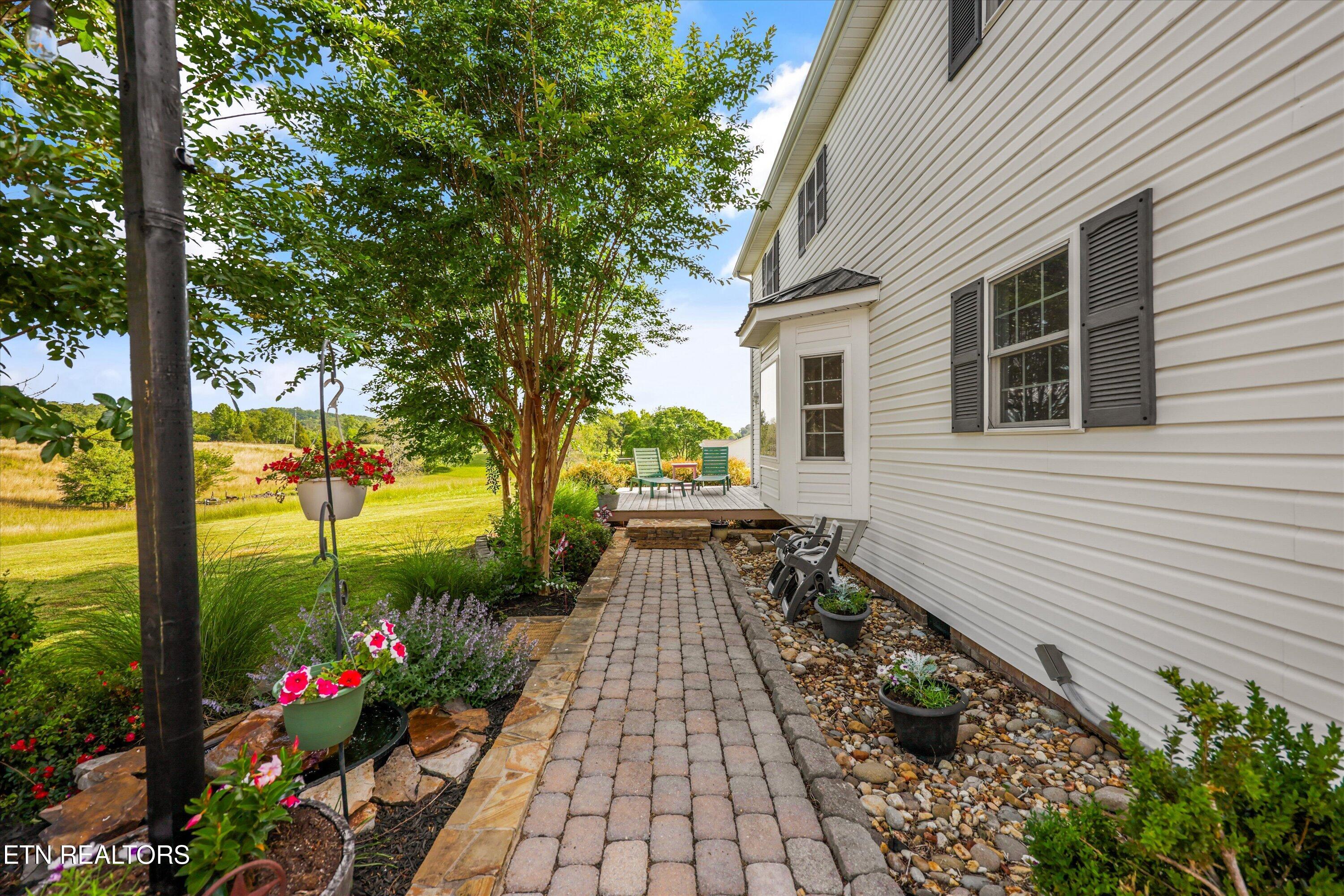 1167 Sable Road Spring City, TN 37381 - Photo 32 of 48 Back Exterior