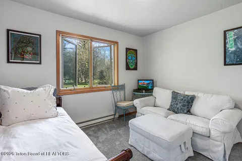 $2,995,000 | 865 Seneca Lane, Jackson, WY 83001