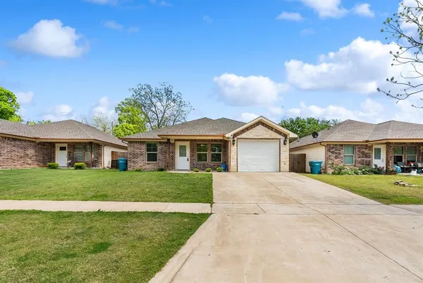 $1,550 | 1203 South 1st Street, Sherman, TX 75090