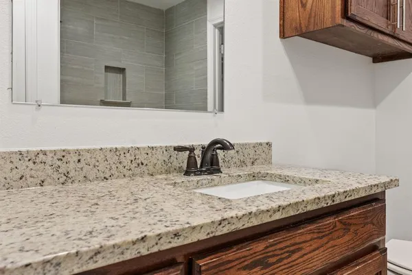 $1,550 | 1203 South 1st Street, Sherman, TX 75090