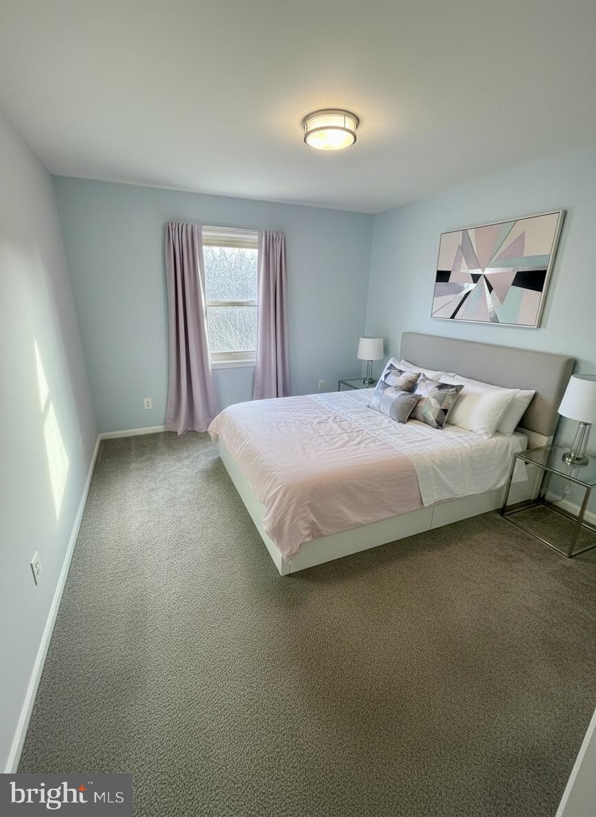 610 Longfellow Street Northwest, Unit 404 Washington, DC 20011 - Photo 4 of 6