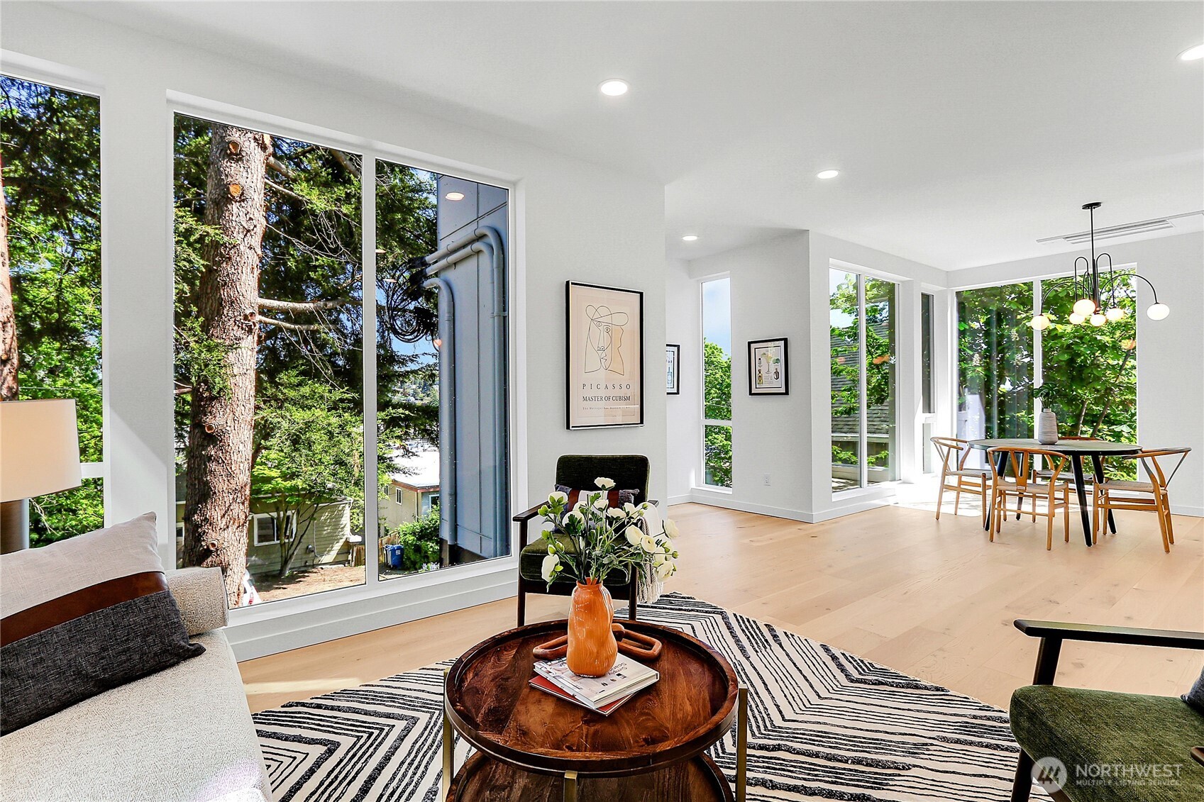 627 West Emerson Street Seattle, WA 98119 - Photo 14 of 30