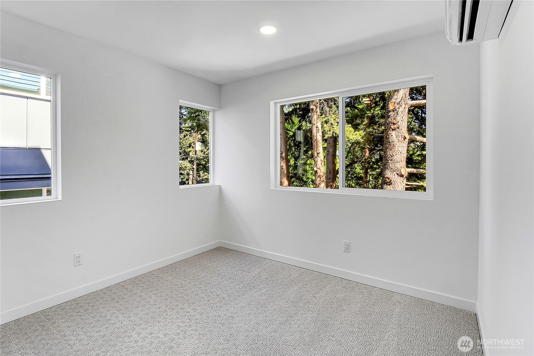 627 West Emerson Street Seattle, WA 98119 - Photo 25 of 30