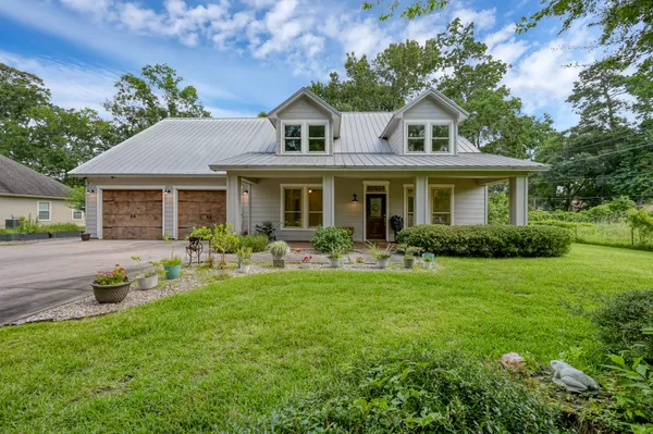 $590,000 | 1615 Melissa Drive, Spring, TX 77386