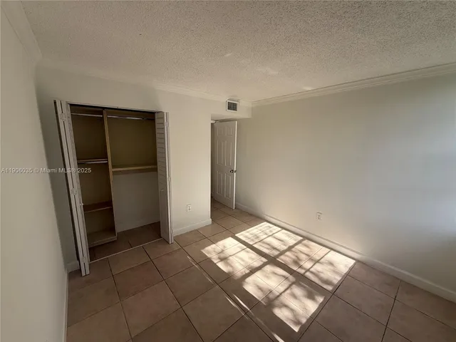 $2,250 | 10875 Southwest 112th Avenue, Unit 208, Miami, FL 33176