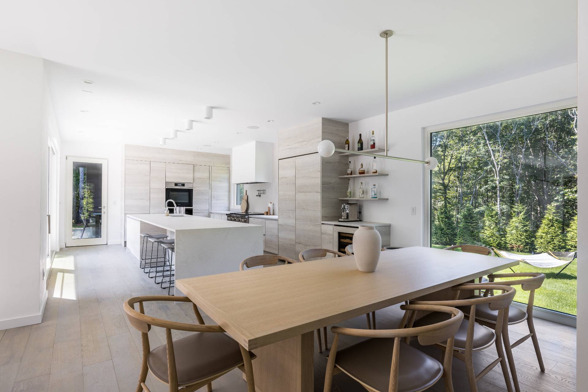 5 Birdie Lane East Hampton, NY 11937 - Photo 10 of 26 Gallery Image 10