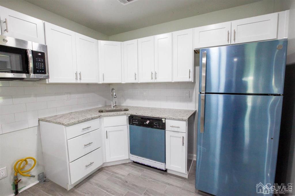 3701 Hana Road Edison, NJ 08817 - Photo 15 of 18