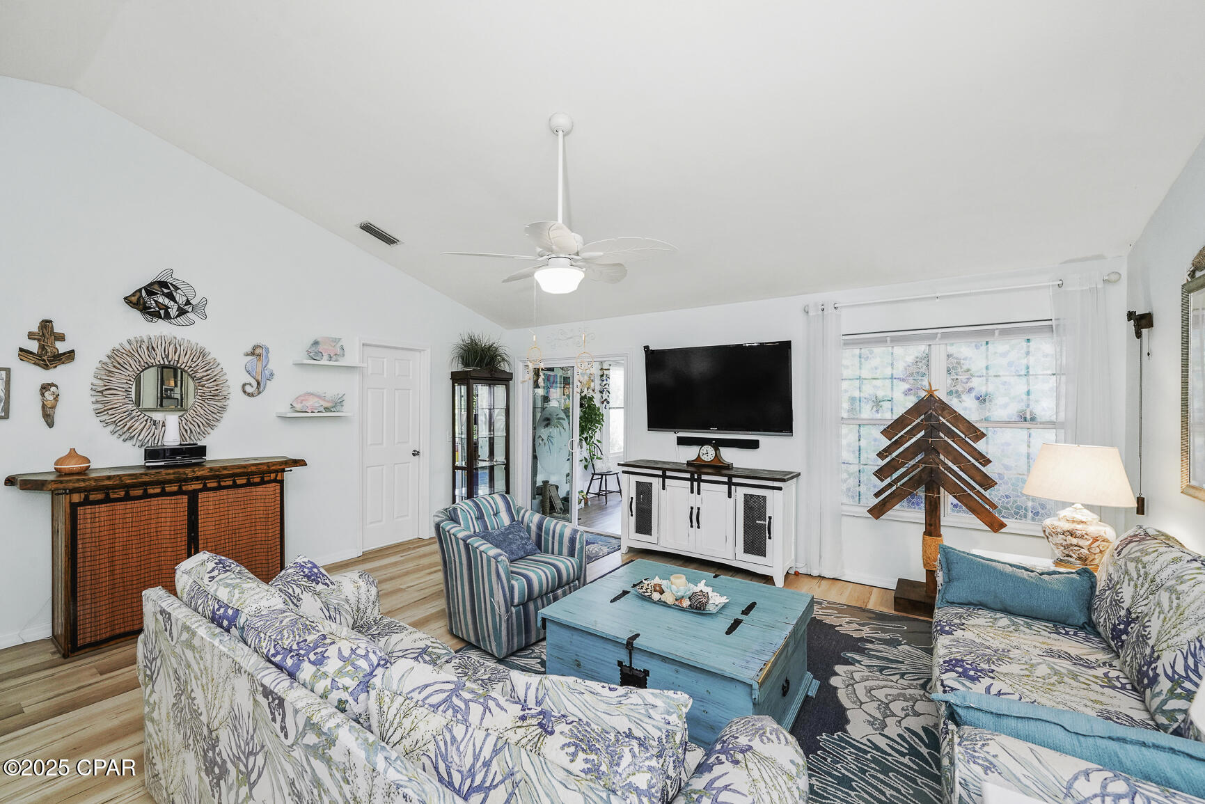 277 Country Club Road Port St. Joe, FL 32456 - Photo 6 of 42 Gallery Image 6