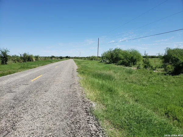 $90,360 | 18-b St Quemado Tx 78877, Quemado, TX 78877