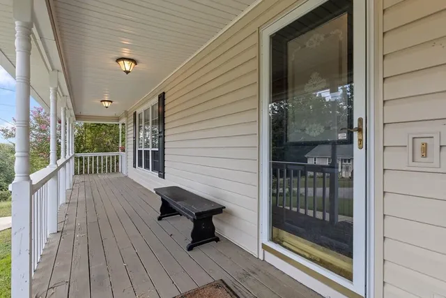 $330,000 | 6912 Benwood Drive, Ooltewah, TN 37363