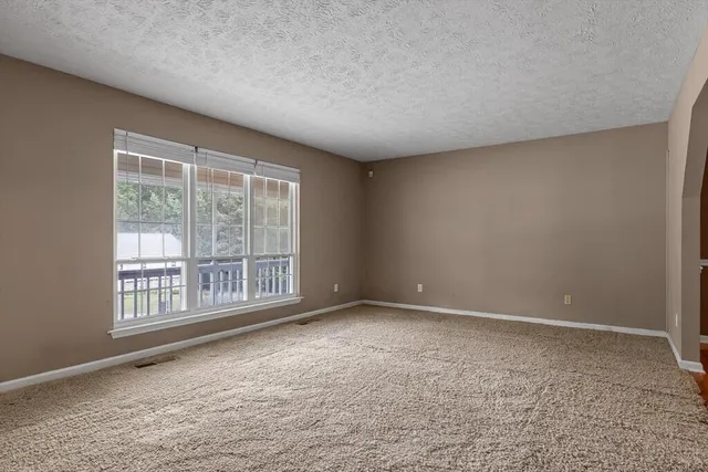 $330,000 | 6912 Benwood Drive, Ooltewah, TN 37363