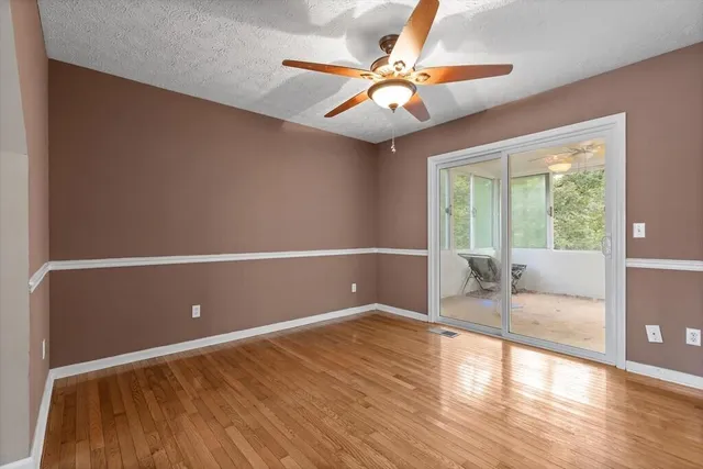 $330,000 | 6912 Benwood Drive, Ooltewah, TN 37363