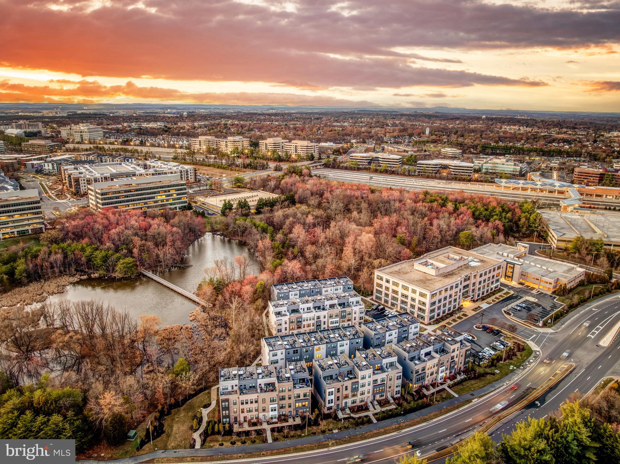 12742 Verdant Way Reston, VA 20191 - Photo 4 of 51 a view of a city