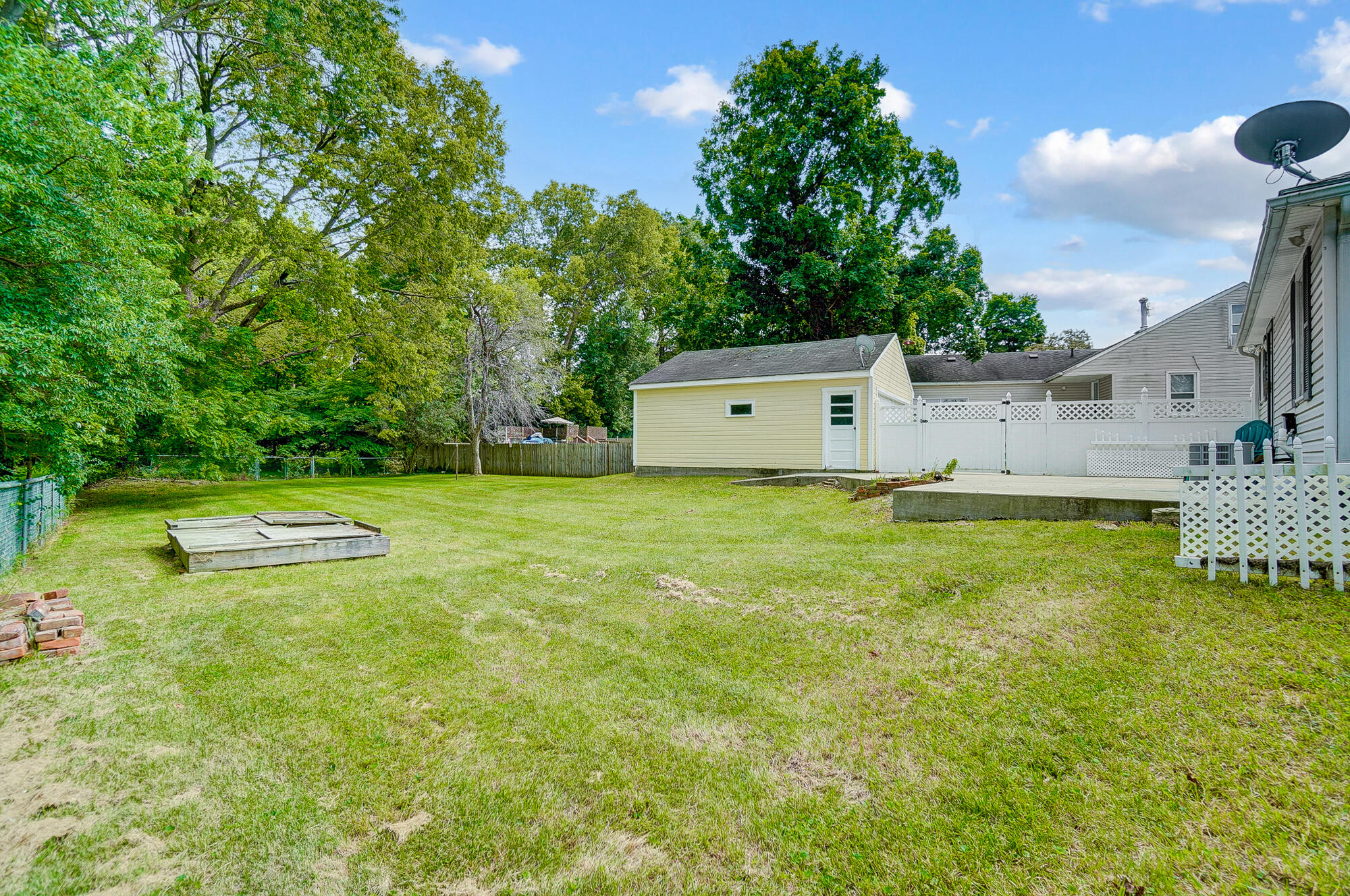 1304 Texas Avenue Springfield, OH 45505 - Photo 28 of 31