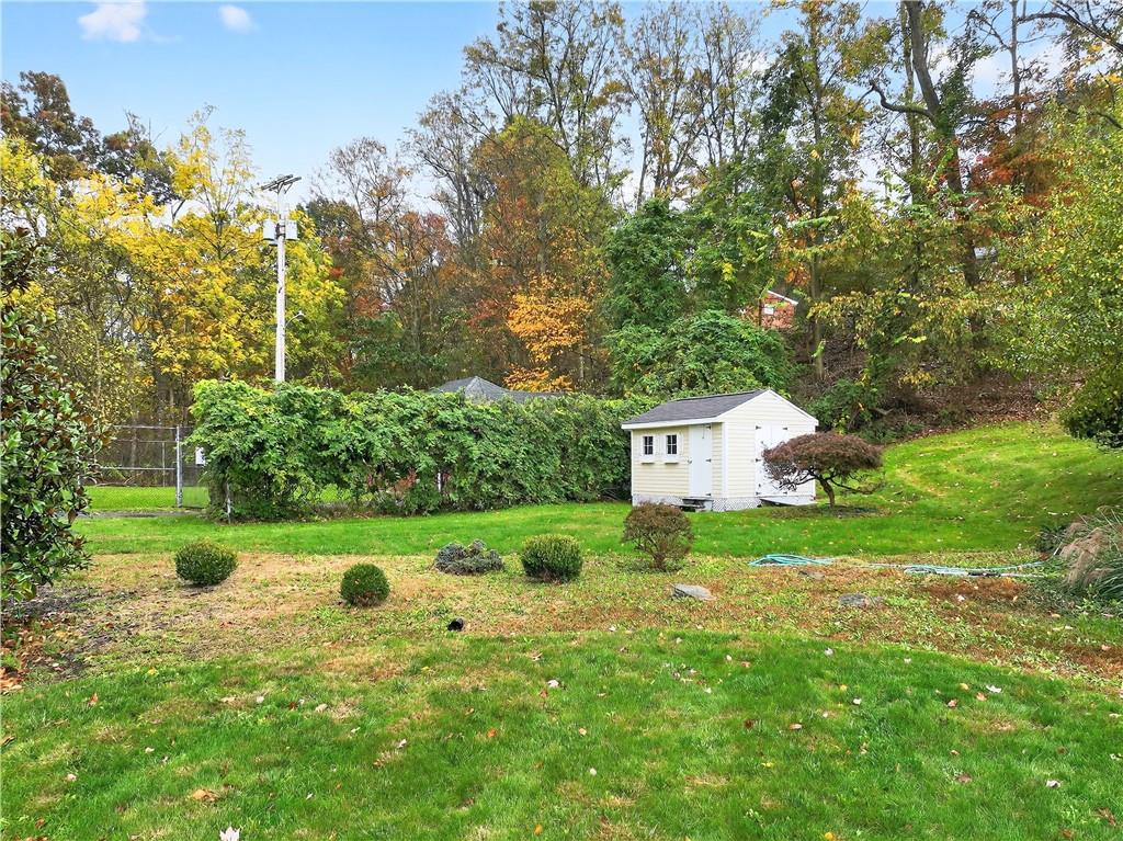 910 Burchfield Road Allison Park, PA 15101 - Photo 21 of 21 a house view with a garden space