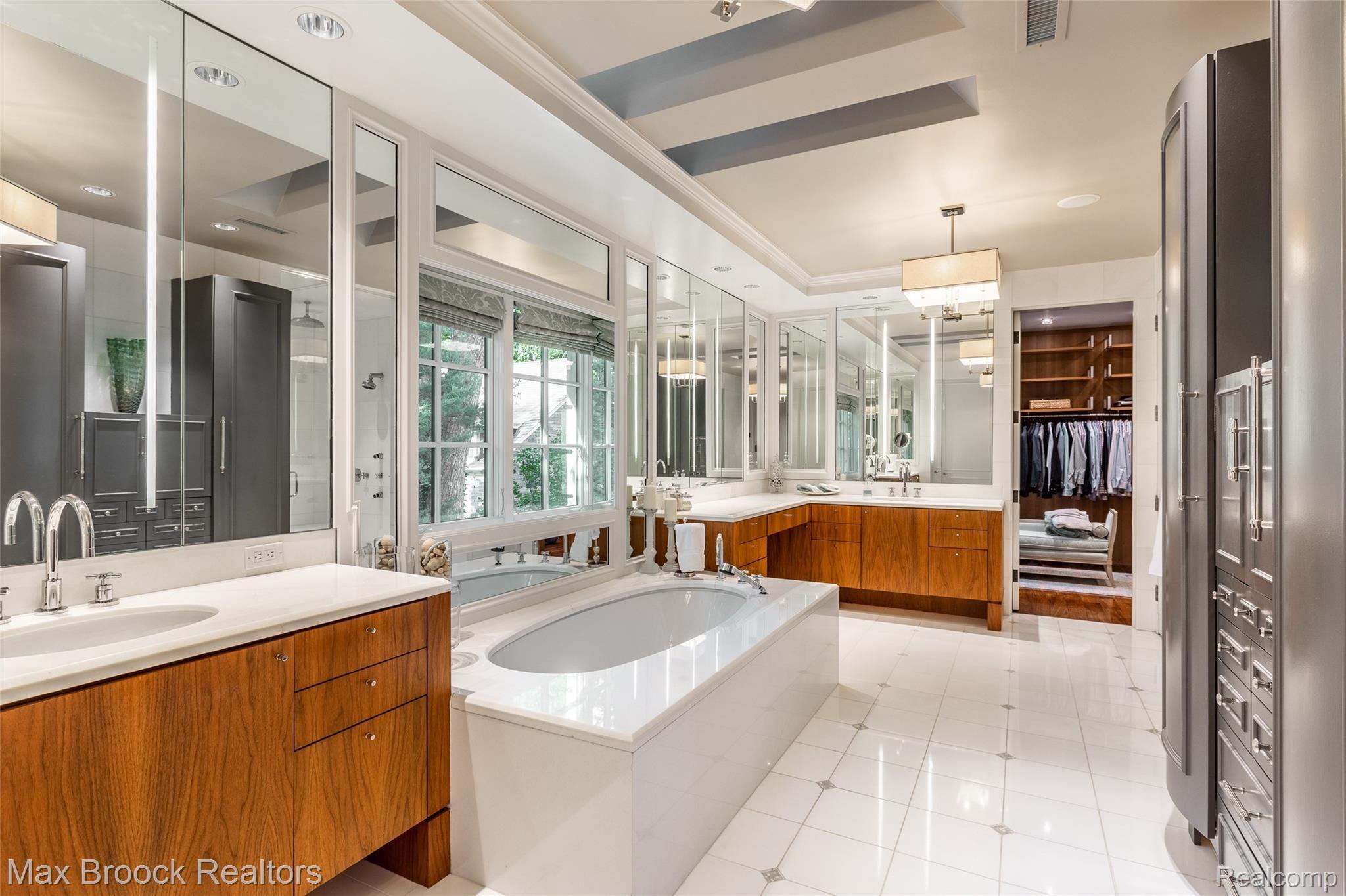 144 Linden Road Birmingham, MI 48009 - Photo 31 of 68 244A8736-HDR.jpg
