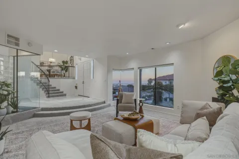 $2,650,000 | 2875 Fallbrook Lane, San Diego, CA 92117
