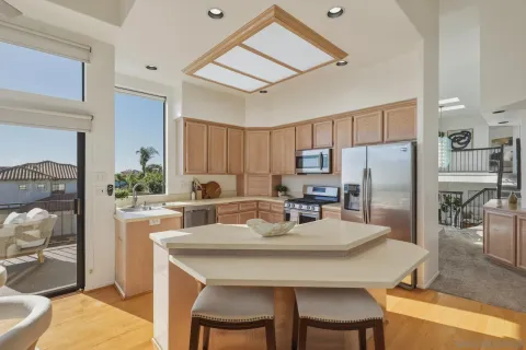 $2,650,000 | 2875 Fallbrook Lane, San Diego, CA 92117