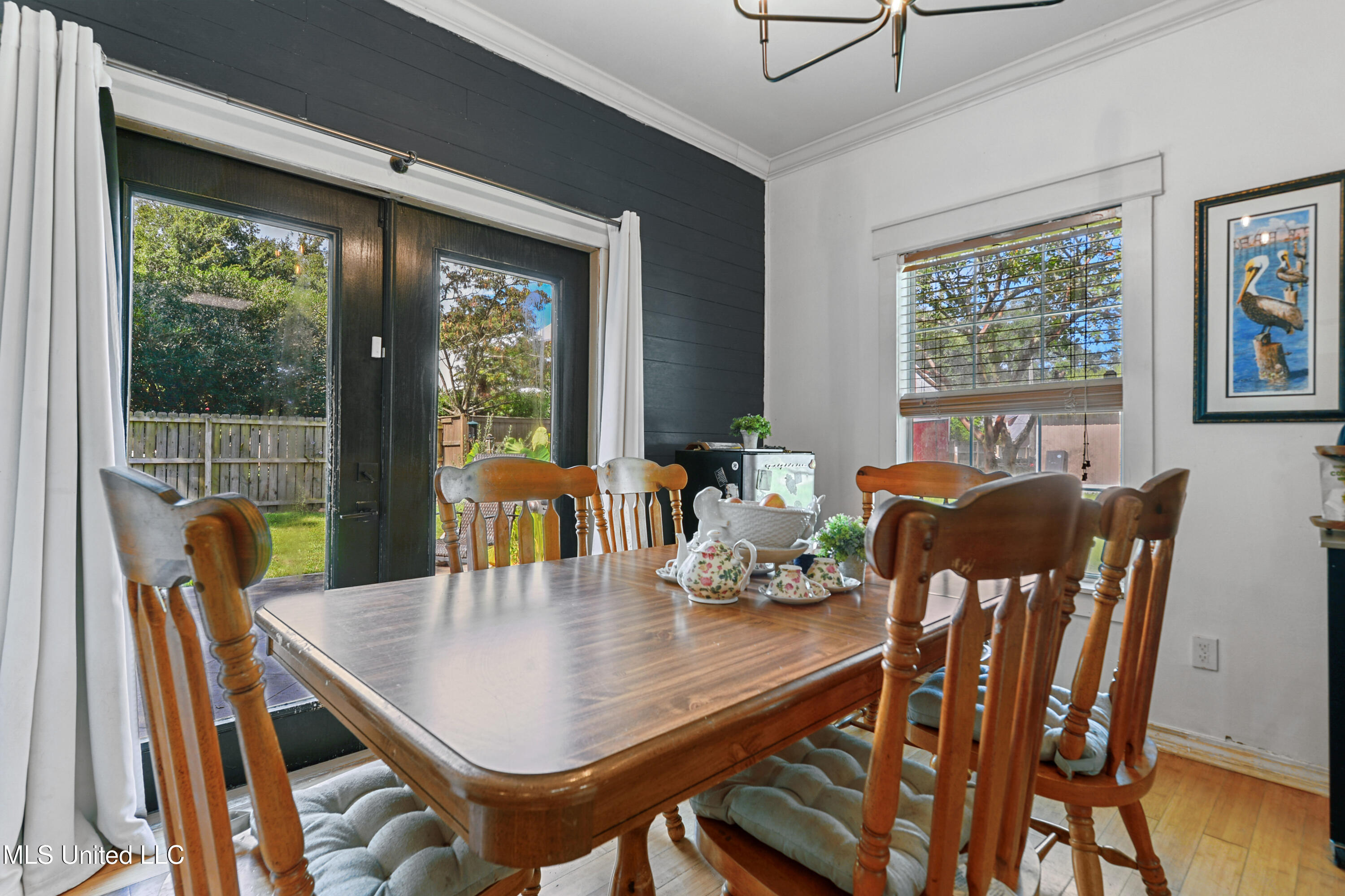 350 State Street Bay St. Louis, MS 39520 - Photo 8 of 17 dining room