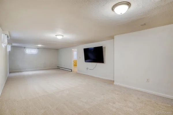 $790,000 | 850 Holland Street, Lakewood, CO 80215