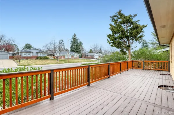 $790,000 | 850 Holland Street, Lakewood, CO 80215