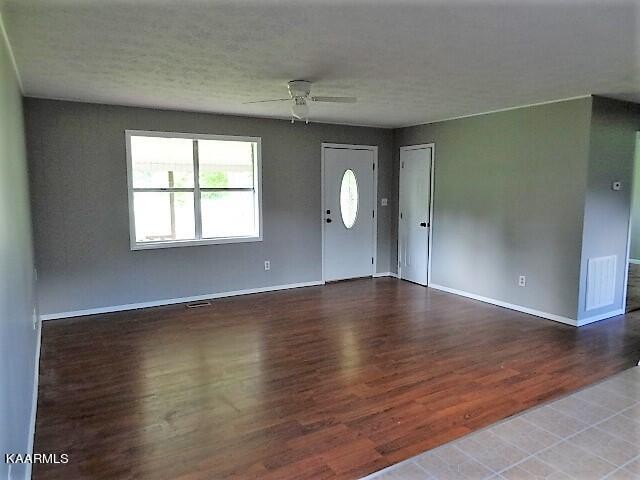 25 Hassler Road Crossville, TN 38555 - Photo 3 of 13