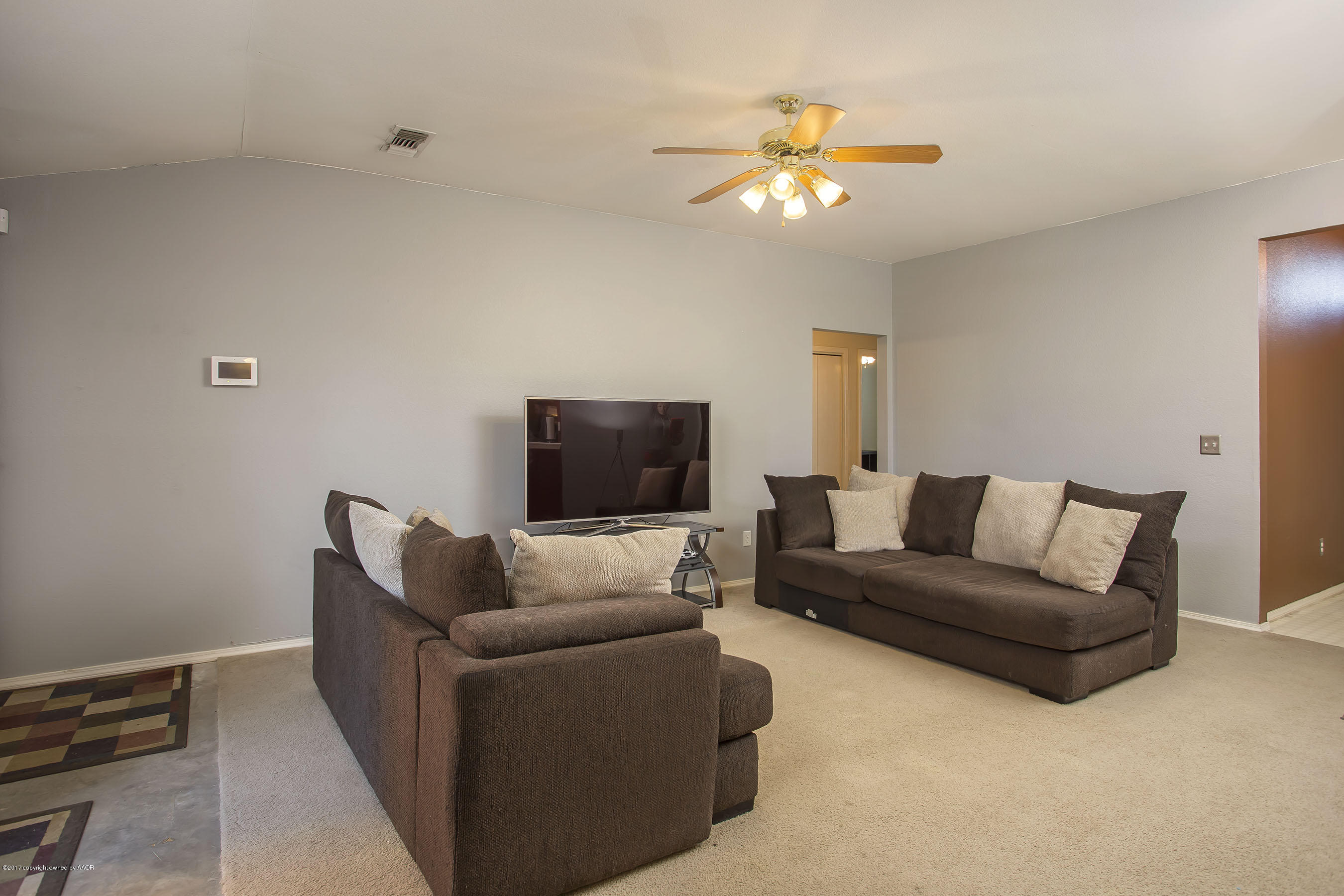 1145 Shasta Drive Amarillo, TX 79110 - Photo 3 of 20 6