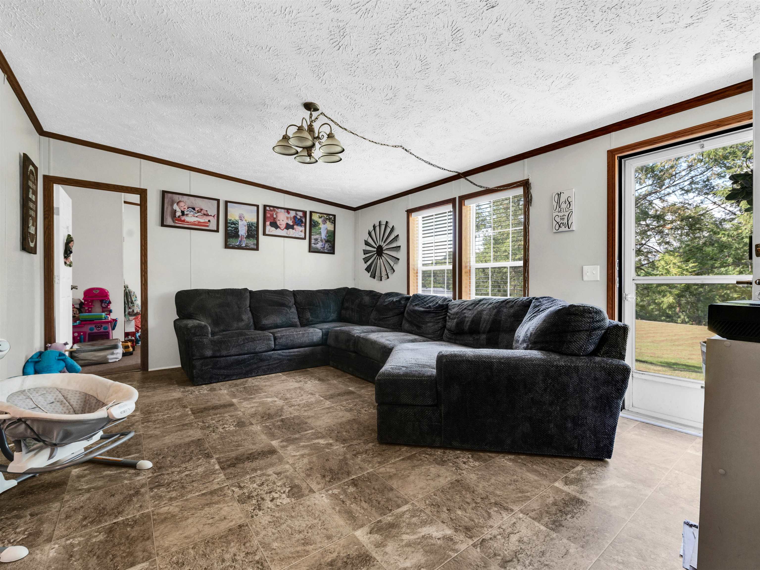 424 Briary Road Quincy, KY 41166 - Photo 7 of 25