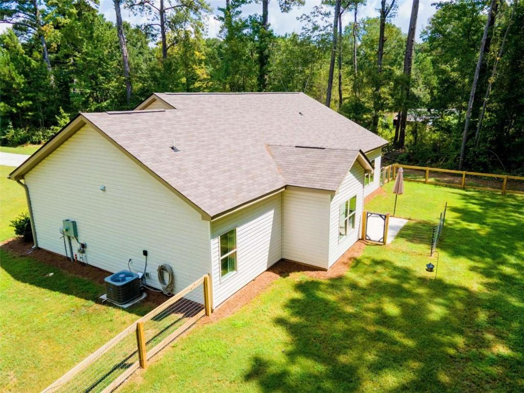 4079 Primrose Road Grantville, GA 30220 - Photo 6 of 46 Gallery Image 6