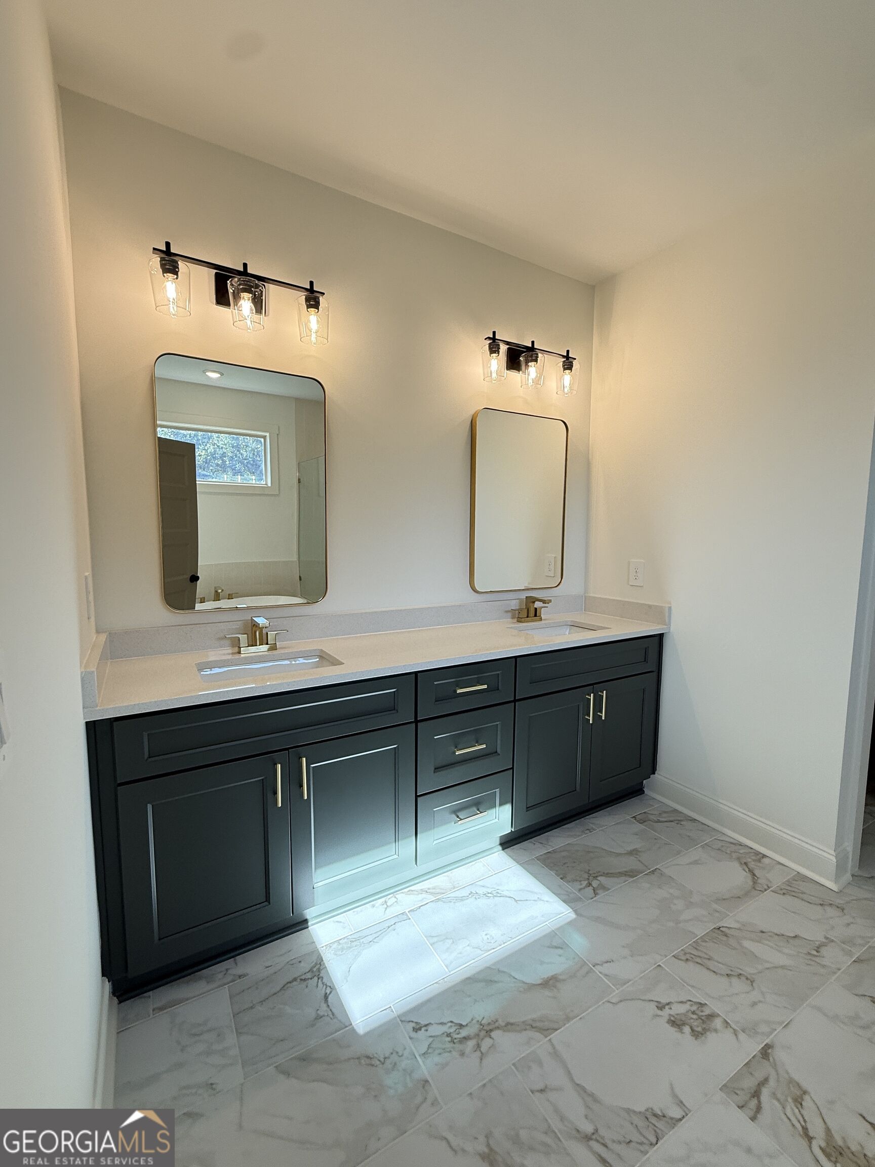 823 Hopewell Road Forsyth, GA 31029 - Photo 13 of 29 Gallery Image 13