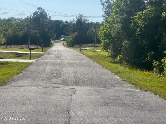 $16,000 | 19719 Brighton Drive, Saucier, MS 39574