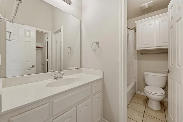 $3,300 | 11800 Pondview Lane, Frisco, TX 75035