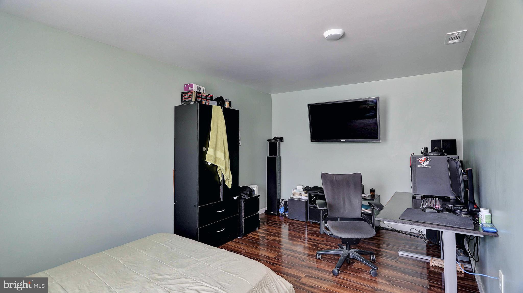 6610 Custer Street Springfield, VA 22150 - Photo 11 of 30 Bedroom