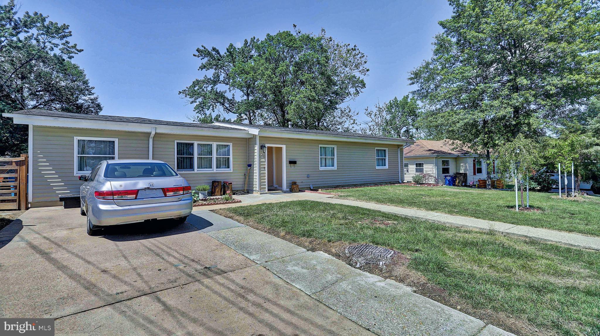 6610 Custer Street Springfield, VA 22150 - Photo 3 of 30 Exterior