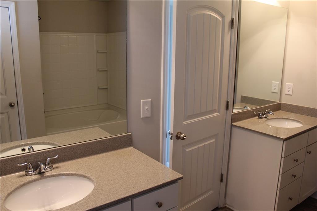 4836 Clarkstone Circle Flowery Branch, GA 30542 - Photo 12 of 21