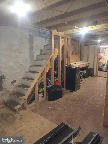 a view of entryway and hall