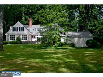 649 Dorset Road Devon, PA 19333 - Photo 2 of 12 Exterior Back