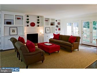 649 Dorset Road Devon, PA 19333 - Photo 5 of 12 Family Room