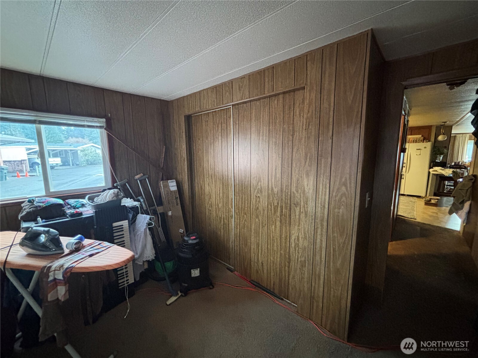 1841 Trosper Road Southwest, Unit 60 Tumwater, WA 98512 - Photo 15 of 18 a view of a room with gym equipment