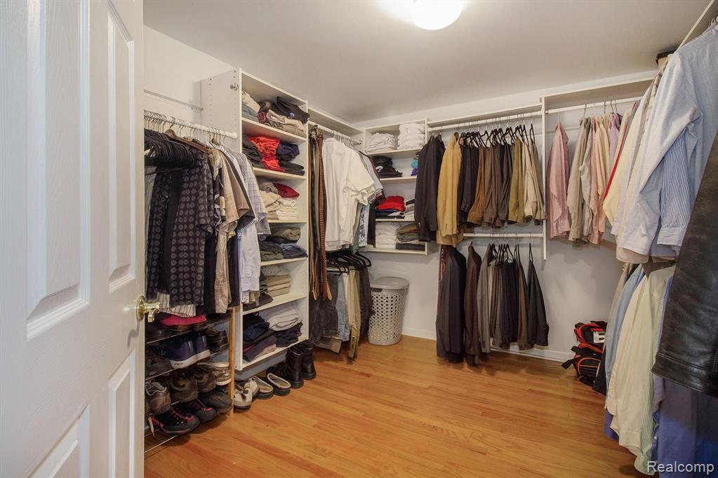 18281 Riverside Drive Beverly Hills, MI 48025 - Photo 17 of 26
