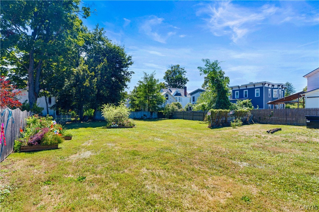 117 West Walnut Street Oneida, NY 13421 - Photo 6 of 40